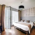 Logis- De La Baie De &