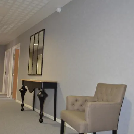 Logis- De La Baie De & Szálloda 3*