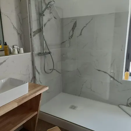 Logis- De La Baie De & Szálloda Wissant