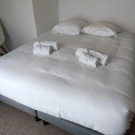 Logis- De La Baie De & Szálloda 3*