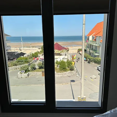 Szálloda Logis- De La Baie De & 3*