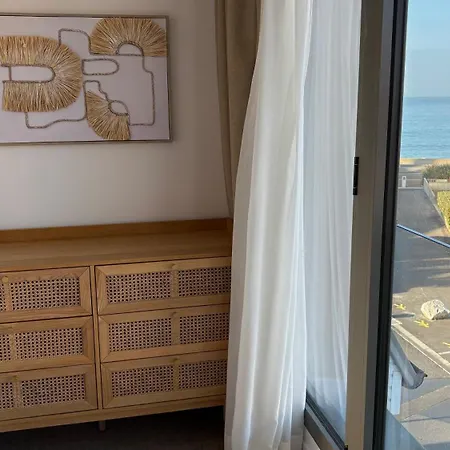 Logis- De La Baie De &