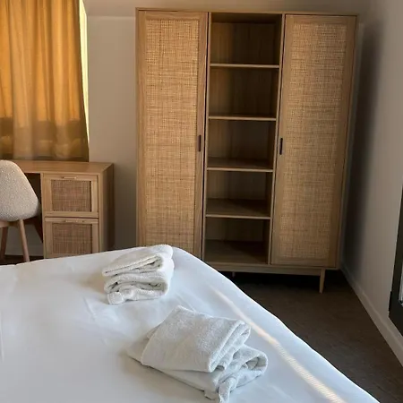 Logis- De La Baie De & Szálloda 3*