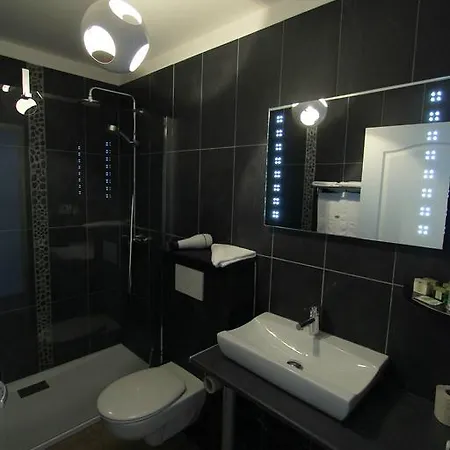 Logis- De La Baie De &