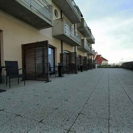 Logis- De La Baie De & Szálloda