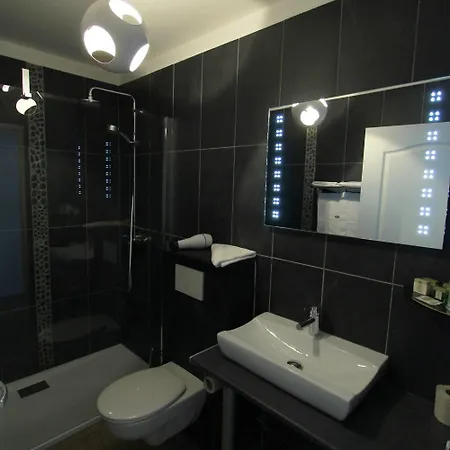 Szálloda Logis- De La Baie De & Wissant