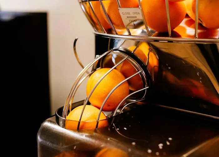 Hotel Logis- De La Baie De &