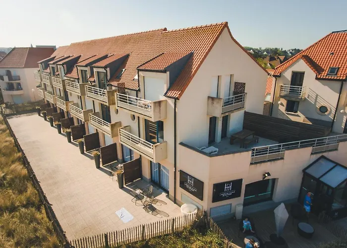 Hotel Logis- De La Baie De &